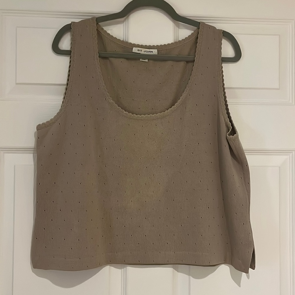 St. John Tan Shell Size Large
